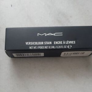 MAC Versicolour Stain Lip Gloss